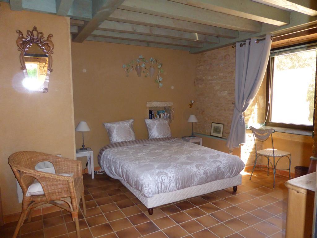 Studio De Charme Abelia Guest House Saint-Crepin-et-Carlucet ภายนอก รูปภาพ