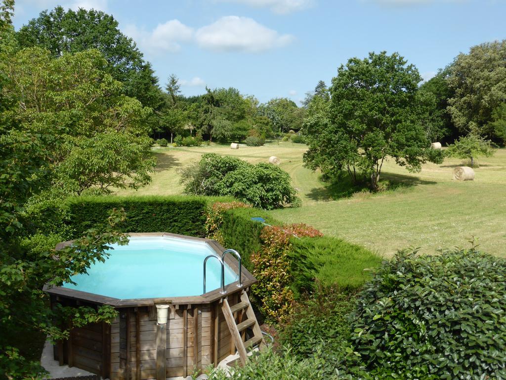 Studio De Charme Abelia Guest House Saint-Crepin-et-Carlucet ภายนอก รูปภาพ